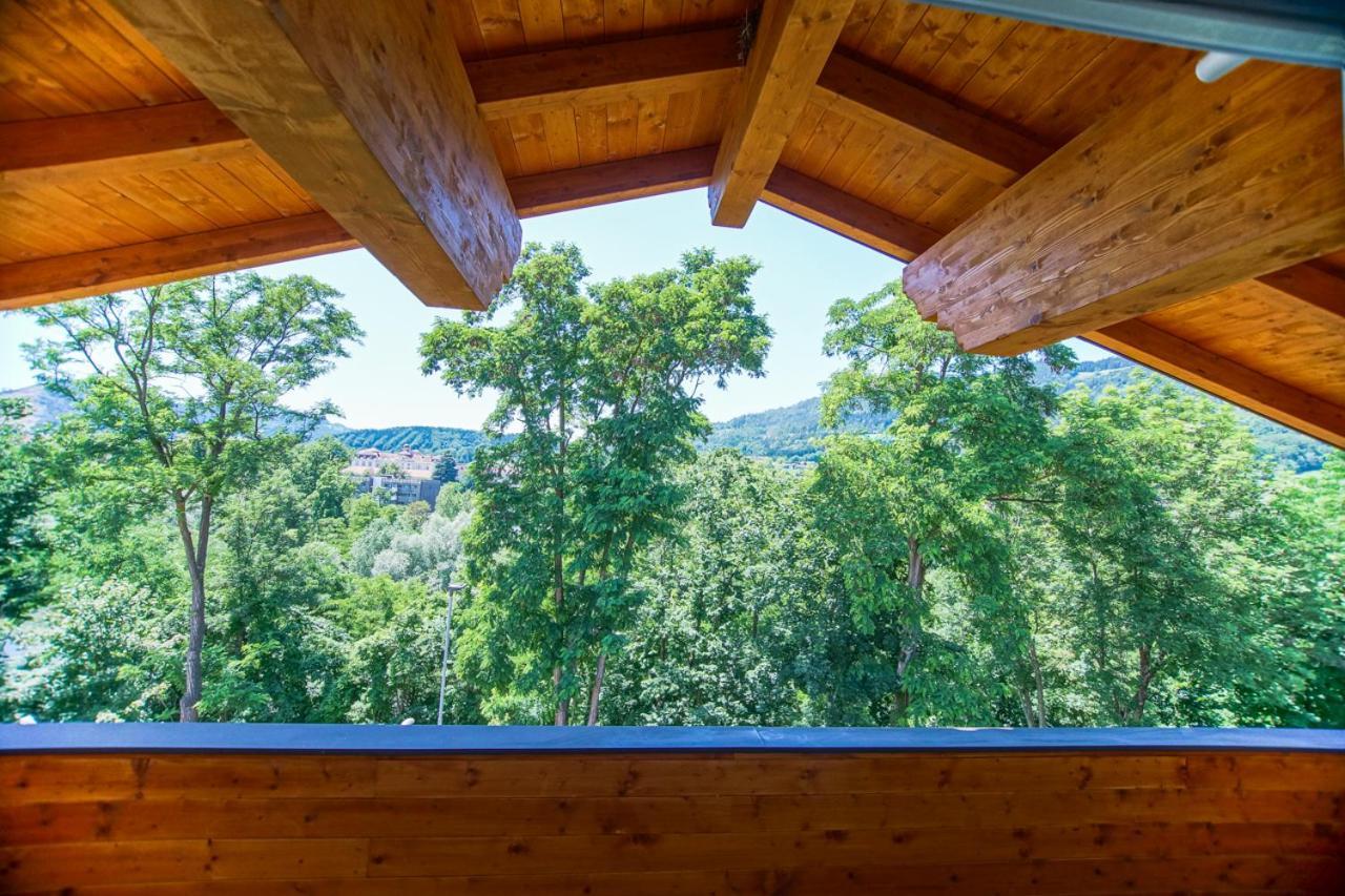 Auszeit Steiraland Penthouse 9 Mit Grossen Balkon Und Parkplatz Apartment Leoben  Ngoại thất bức ảnh